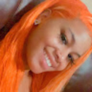 Meet your Posher, Zetta